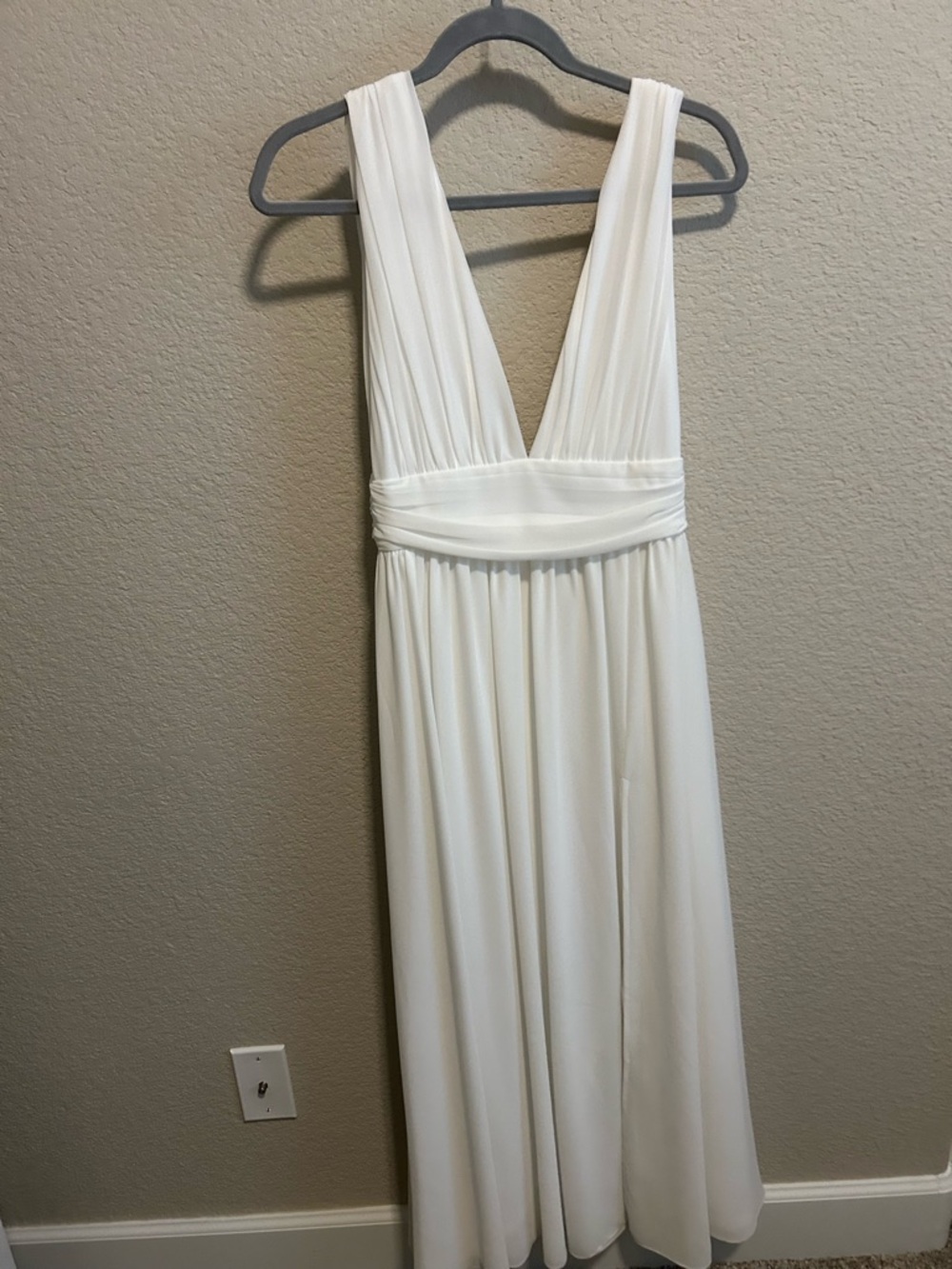 Lulu's White V-Neck Midi Dress